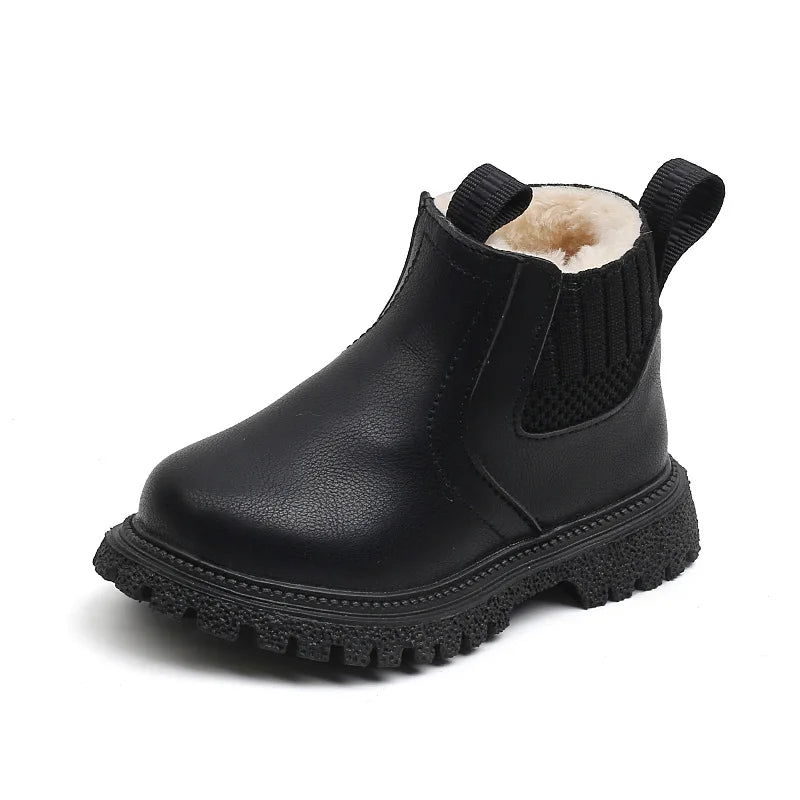 Bota de nieve para niños de piel. 